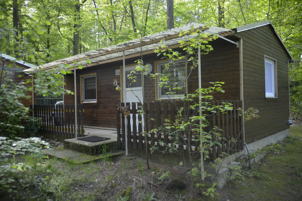 Hütte 8